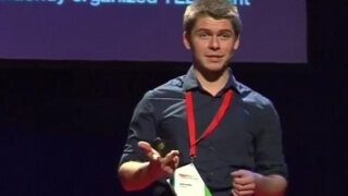 Български младеж с награда от 1 млн. лв. за управление на бизнеса си